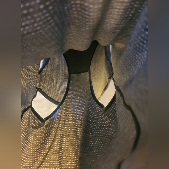 Lululemon Pushing limits Tank - Picture 3 of 3